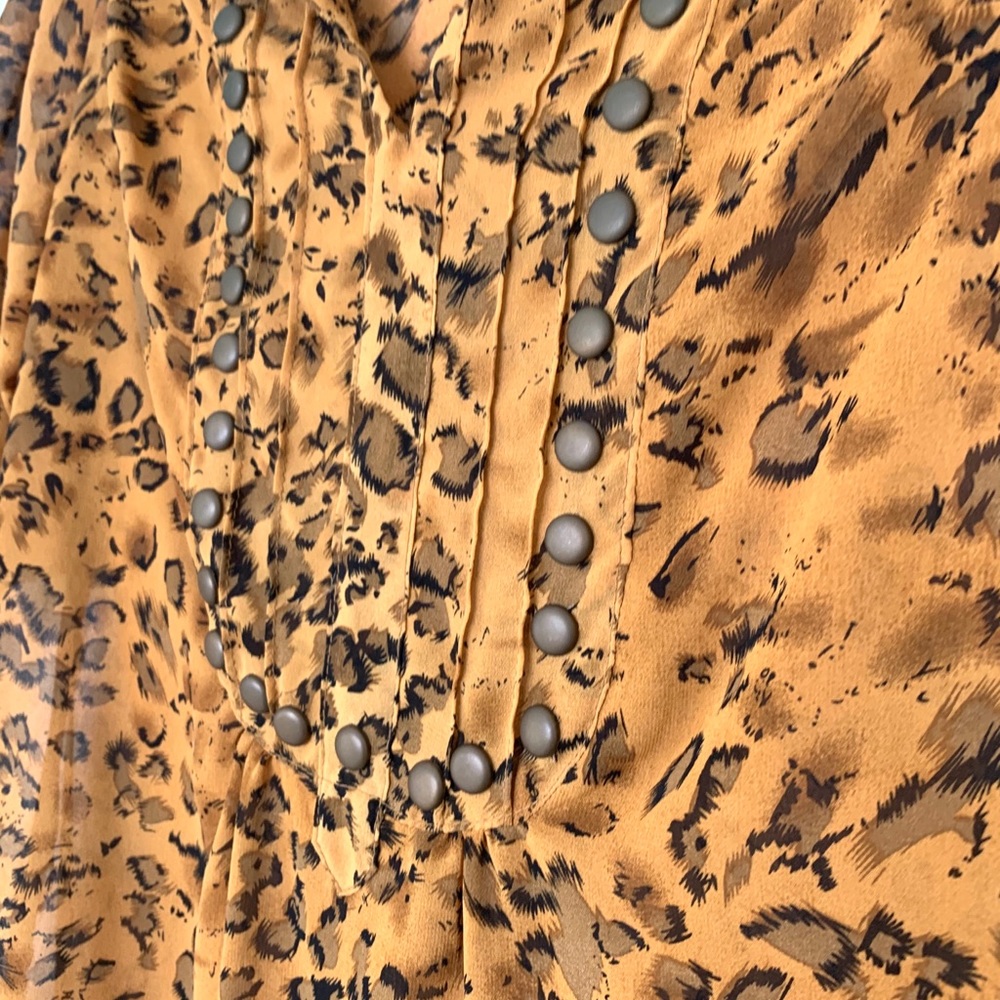 Leopard Print Blouse - Picture 4 of 4